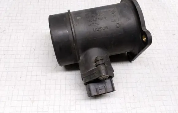 Nissan Almera N16 Mass air flow meter 0280218094 226805U400