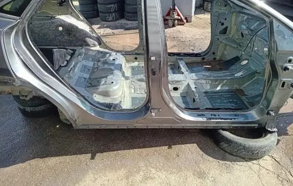 Ford Puma Sill