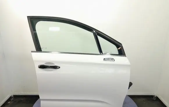 Citroen C4 II Front door