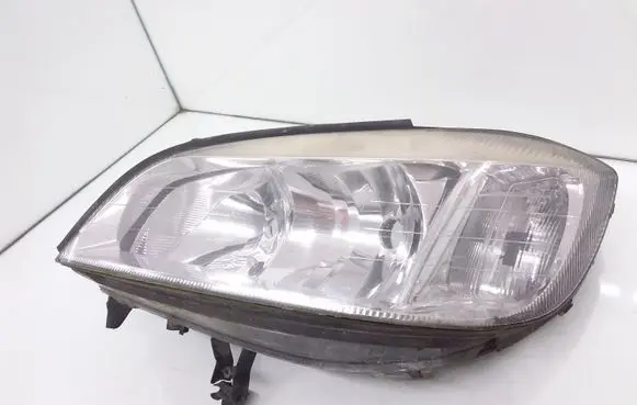Opel Zafira A Headlight/headlamp 90582021