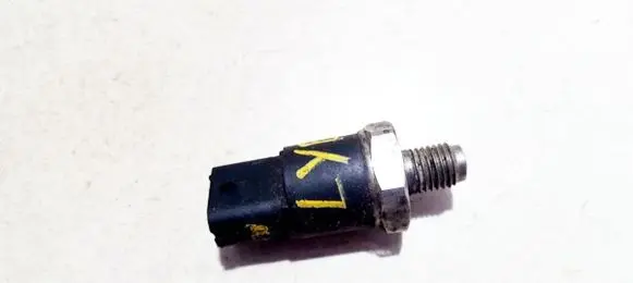 Fuel pressure sensor