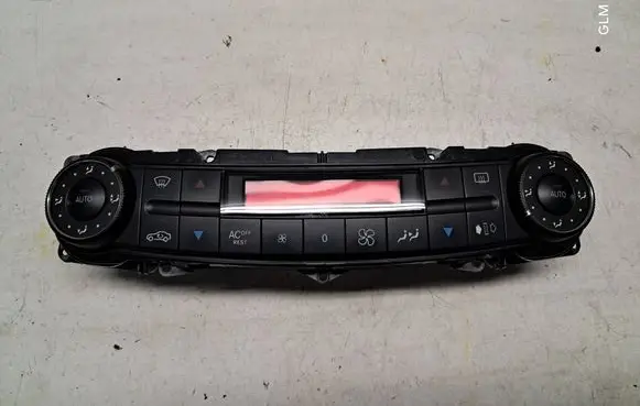 Mercedes-Benz E W211 Climate control unit 2118300685