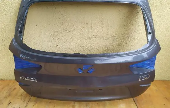 Hyundai i30 Truck tailgate 