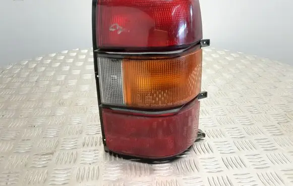 Mitsubishi Pajero Rear/tail lights