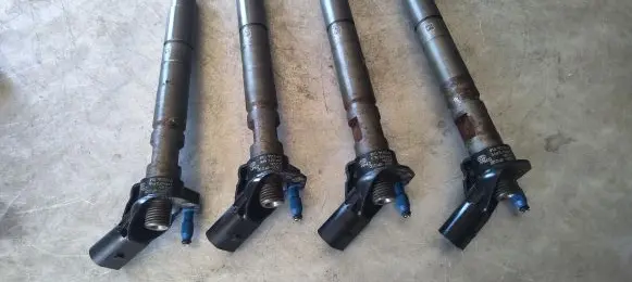 Hyundai Santa Fe Fuel injectors set 338002F000 0445116018