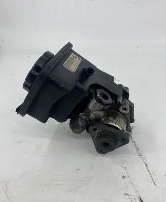 BMW X5 E53 Power steering pump 6756930 7692974510