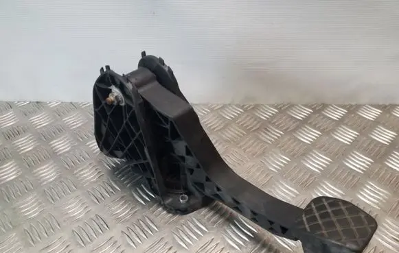 Clutch pedal