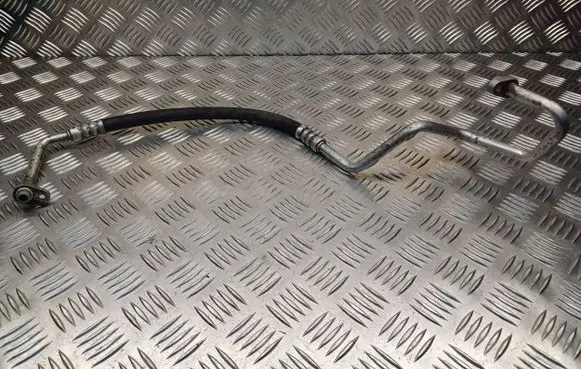 Renault Master II Air conditioning (A/C) pipe/hose 8200283308B