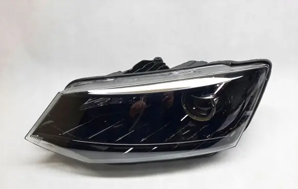 Skoda Fabia Mk1 (6Y) Headlight/headlamp