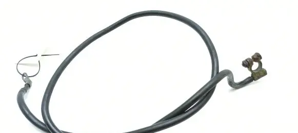 Mercedes-Benz 250 280 C CE W114 Positive cable (battery)