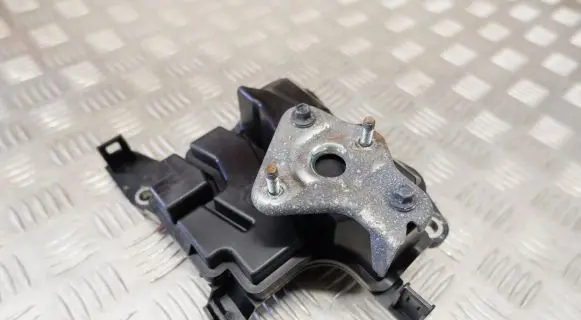 Toyota Highlander XU70 Other engine bay part 12211F0010