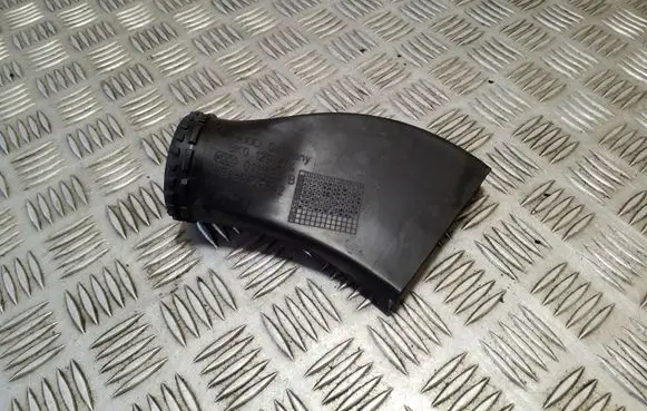 Audi A5 Sportback 8TA Air intake duct part 8K0129604