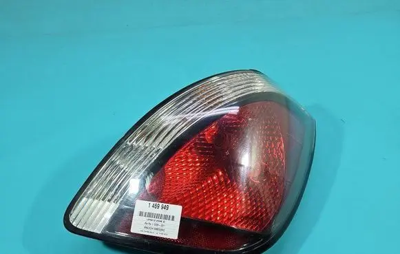KIA Rio Rear/tail lights 92402-1G2R IMPRK1469949