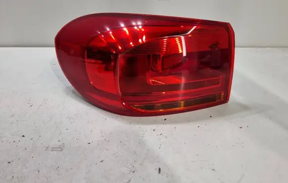 Volkswagen Tiguan Rear/tail lights 5N0945095 5N0945095Q