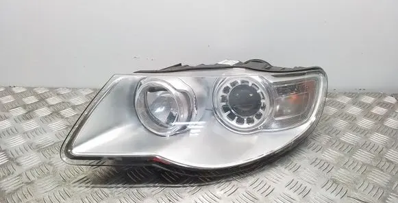 Volkswagen Touareg I Headlight/headlamp 7L6941031