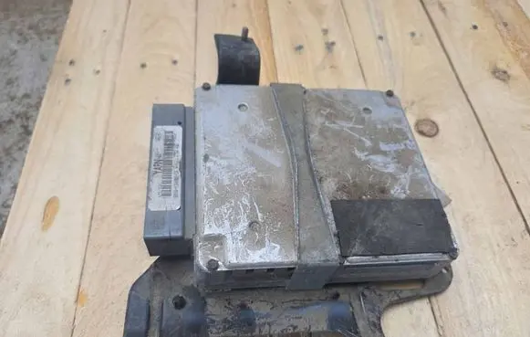 Ford Galaxy Engine control unit/module 98VW12A650GA