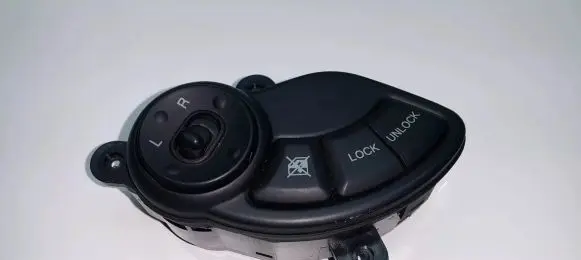 Hyundai Santa Fe Wing mirror switch 9353026500 9353026520 9353026530