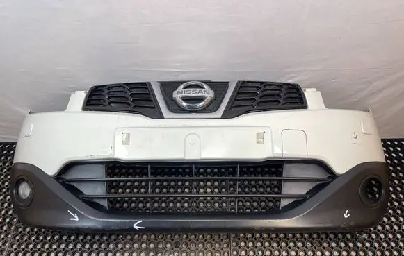 Nissan Qashqai Front bumper