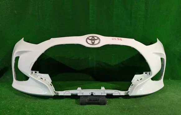 Toyota Yaris XP210 Front bumper
