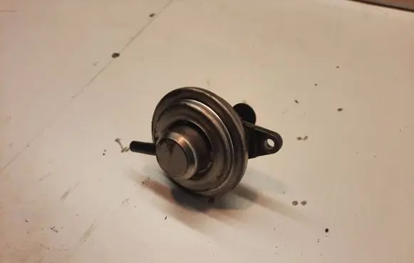 Opel Astra G EGR valve