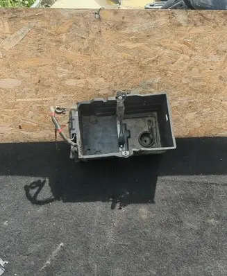 Ford Grand C-MAX Battery box tray AM5110723AD