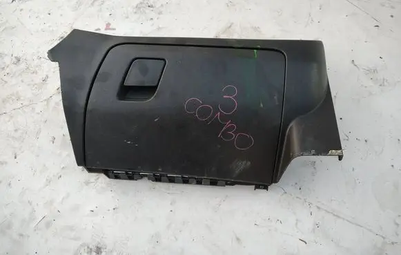 Opel Combo D Glove box 