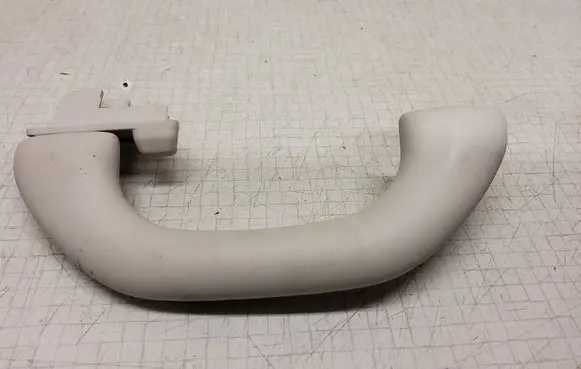Volkswagen PASSAT B6 Rear interior roof grab handle 1K0657607J