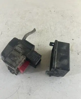Jeep Compass Relay mounting block 2141A13
