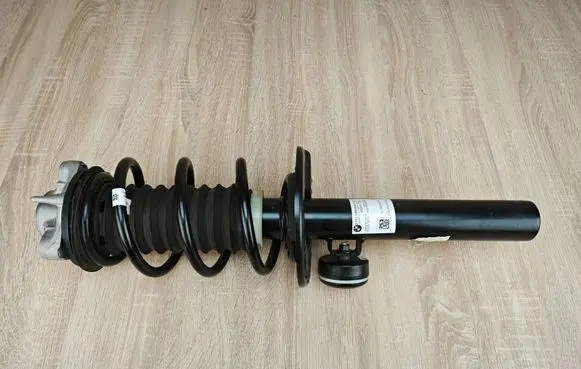 BMW X4 G02 Front shock absorber/damper 6890943