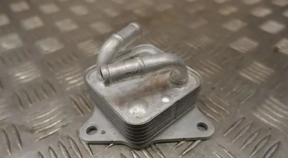 Engine oil radiator