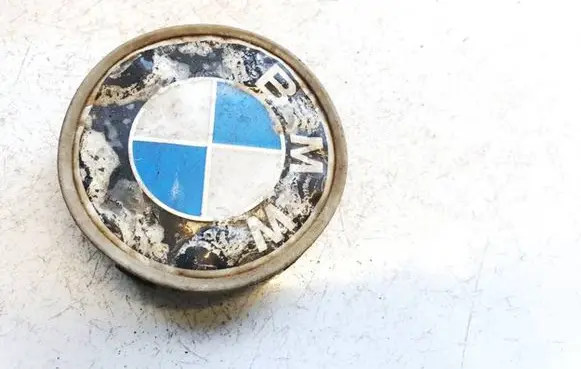 BMW 5 E39 Original wheel cap 6768640