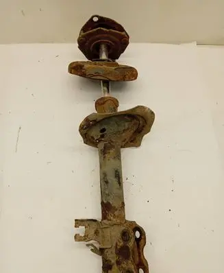 Nissan X-Trail T30 Front shock absorber/damper