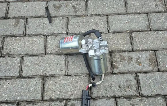 Toyota C-HR I Brake booster 4707047070