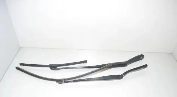 BMW 5 F10 F11 Windshield/front glass wiper blade 7182459 61617182459 7203156