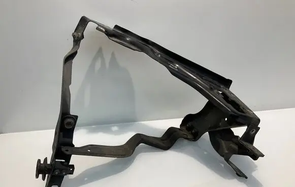Mercedes-Benz C W204 Side radiator support slam panel A2046201291 2046201291