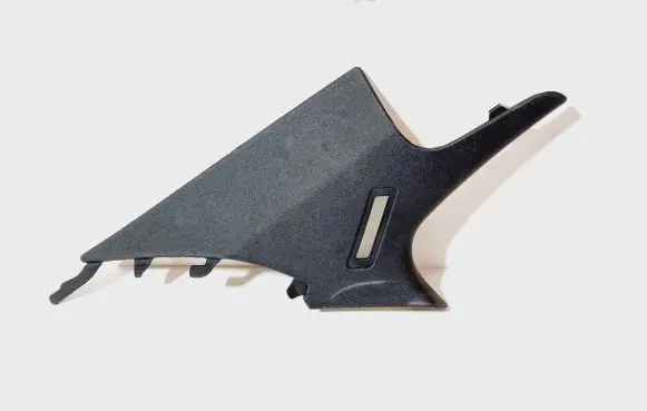 Mercedes-Benz C W204 (C) pillar trim A2046900723