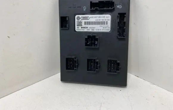Volkswagen Touareg II Comfort/convenience module 4H0907063DE