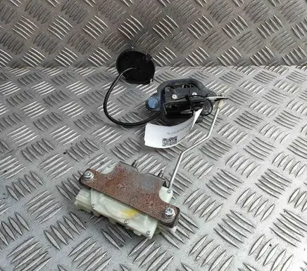 Nissan 370Z Tailgate/trunk/boot lock/catch/latch 90500CF00A 90550CD00A