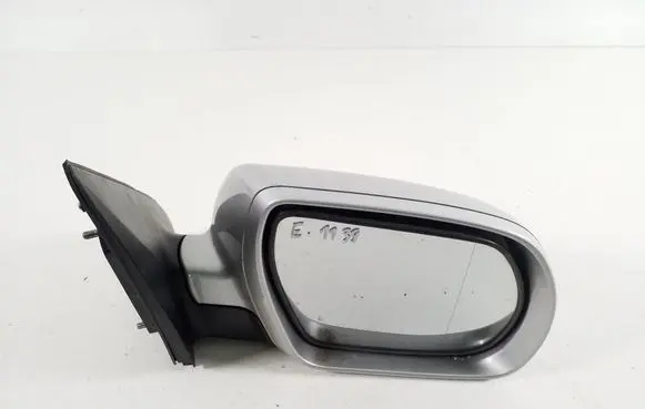 Hyundai Santa Fe Front door electric wing mirror 