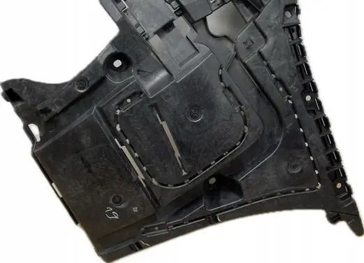 BMW 6 G32 Gran Turismo Rear bumper mounting bracket 7387328