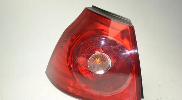 Volkswagen Golf V Rear/tail lights 66691050