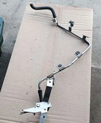 Brake vacuum hose/pipe