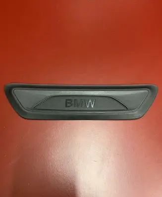 BMW X1 F48 F49 Side skirt rear trim 51477349674 7349674