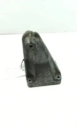 Mercedes-Benz C W203 Engine mounting bracket A6112230804