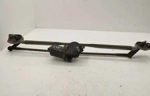 Chrysler 300 - 300C Front wiper linkage and motor 04805716AA AX1590108210