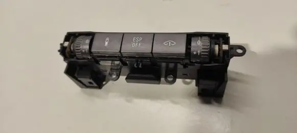 Volkswagen Phaeton ESP (stability program) switch 3D0959676J 5192