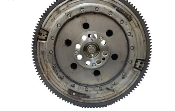 BMW 3 E90 E91 Flywheel 7637279