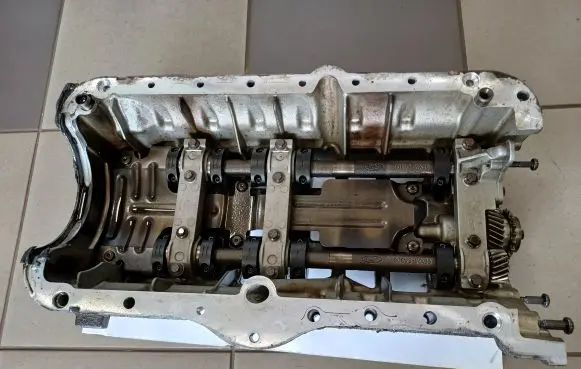 Ford Galaxy Oil pump 