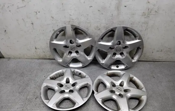 Opel Vectra C R16 wheel hub/cap/trim 13240543QE