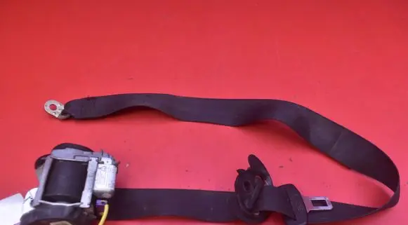 Volkswagen Jetta V Front seatbelt 1K4857706E